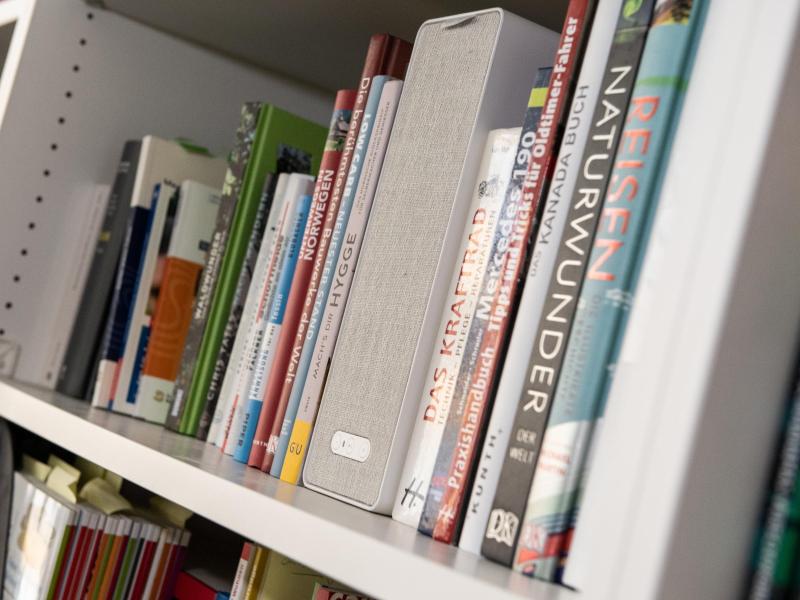 Ikea Symfonisk Boxen und Lampe zum schmalen Preis